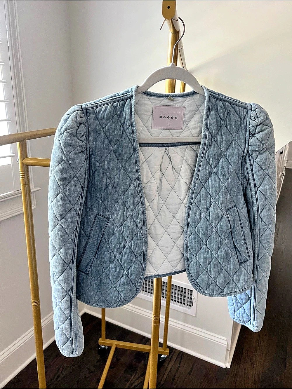 Blank NYC Quilted Denim Jacket in Blue Small Like New